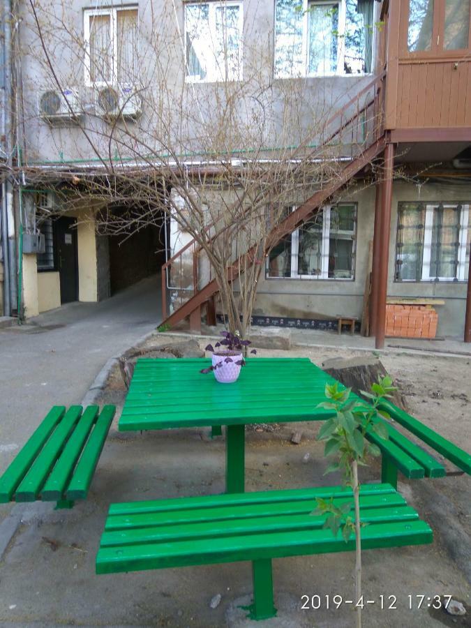 Apartment In Tbilisi Center Isk Home Luaran gambar